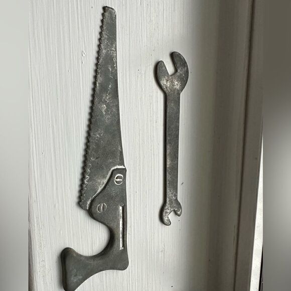 Vintage Retro Tool Set – A Timeless Treasure for Collectors & Nostalgia Lovers - Picture 7 of 17